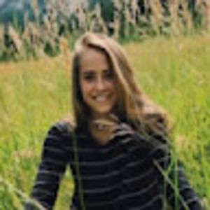 Meet your Posher, Hannah